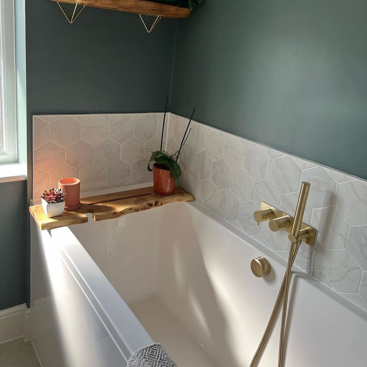 Omnitub Deluxe 1700 x 750 handmade UK deep soaking tub 600mm depth rectangular - product detail