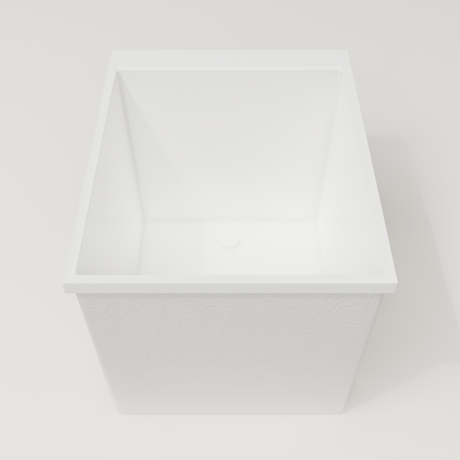 Omnitub Sheer 900 deep soaking tub in white — 900×700mm footprint, 600mm deep, end view, handmade in Britain [render:1_end_view:nofeet]