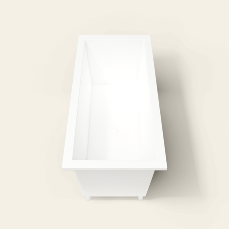 Omnitub 1800×800 white deep soaking bath — end view, with feet [render:1_end_view:feet]