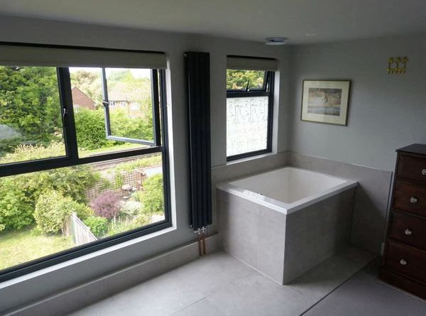 Omnitub Solo Max 1050 x 800 handmade UK deep soaking tub 600mm depth rectangular - main product view