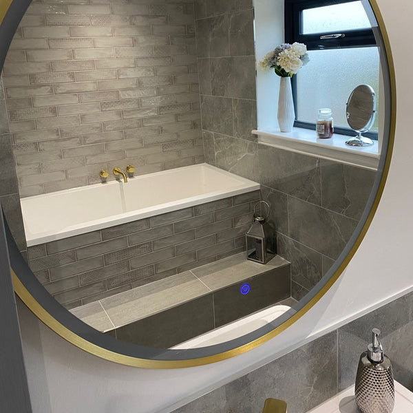 Omnitub 1500 x 800 deep soaking tub 600mm depth rectangular - close-up detail