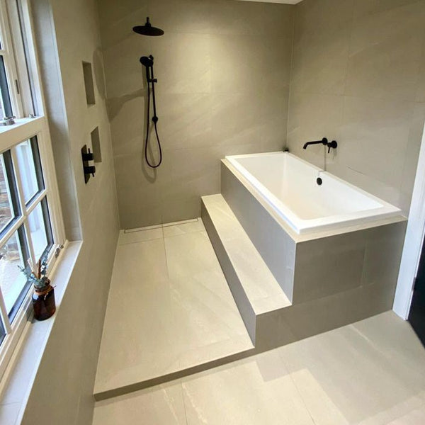 Omnitub Deluxe Plus 1800 x 800 handmade UK deep soaking tub 600mm depth rectangular - alternate angle