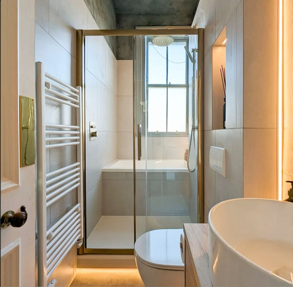 Omnitub Duo Square 1050 x 1050 deep soaking tub 600mm depth square - top-down view