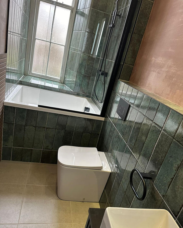 Omnitub Solo Extra 1150 x 900 handmade UK deep soaking tub 600mm depth rectangular - dimensions overview