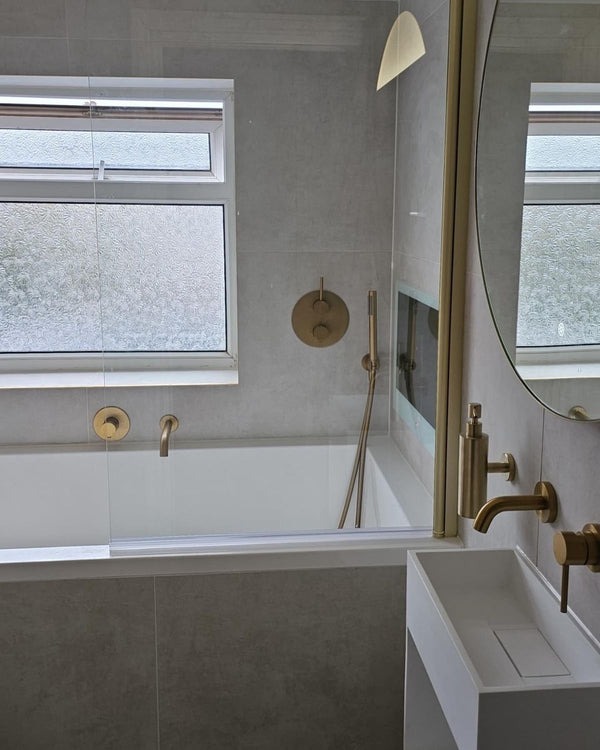 Omnitub Deluxe Plus 1800 x 800 handmade UK deep soaking tub 600mm depth rectangular - side angle