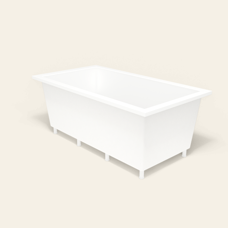 Omnitub 1750×950 white deep soaking bath — three-quarter, with feet [render:6_grounded:feet]