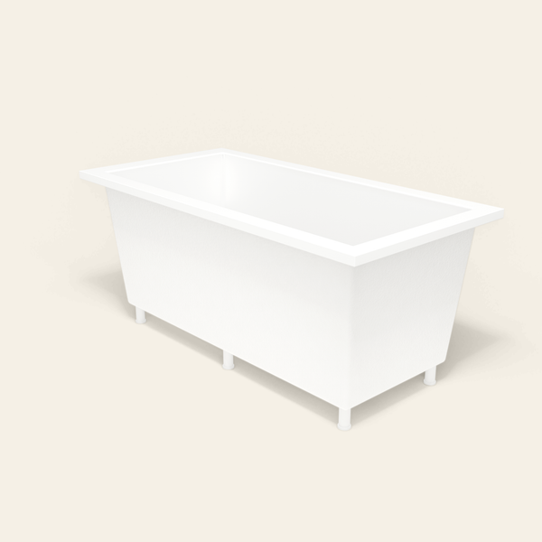 Omnitub 1600×800 white deep soaking bath — three-quarter, with feet [render:6_grounded:feet]