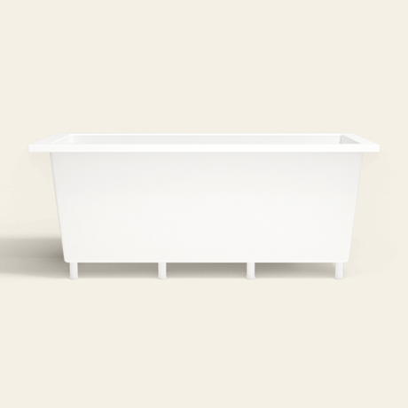 Omnitub 1700×750 white deep soaking bath — side profile, with feet [render:7_long_side:feet]