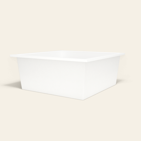 Omnitub 1500×1500 white deep soaking bath — low hero [render:8_low_hero:nofeet]