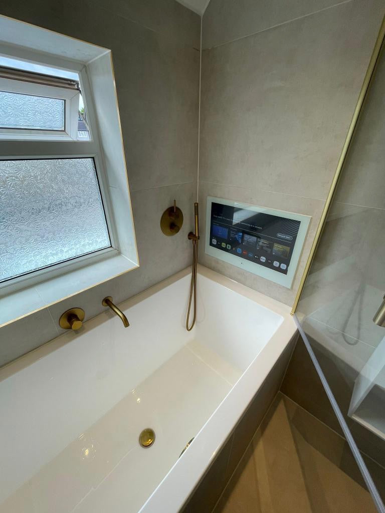 Deep Bathtub 1600 L x 800 W x 600 Soaking Depth Handmade by Omnitub