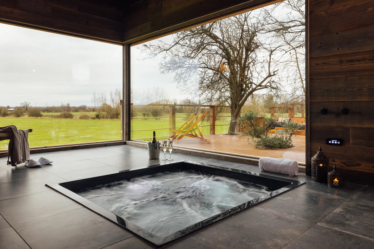 Extra Deep Whirlpool Baths by Omnitub - main product view