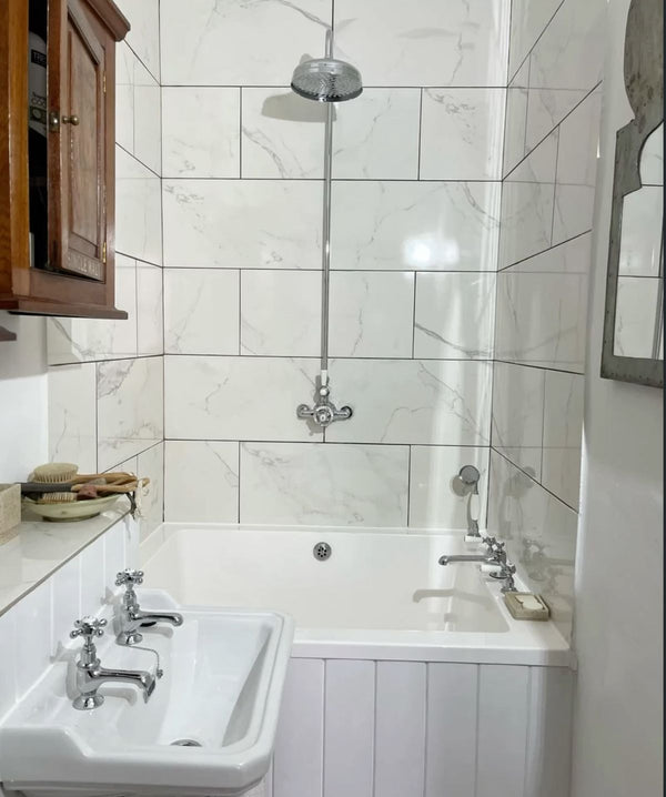 Omnitub Duo Square 1050 x 1050 deep soaking tub 600mm depth square - side angle