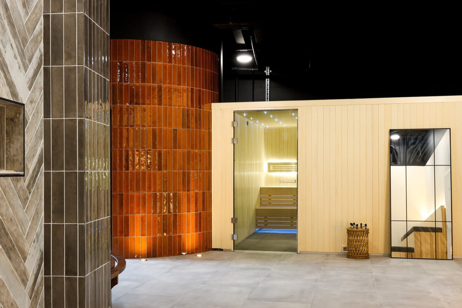 Warm overview across the heat-experience floor