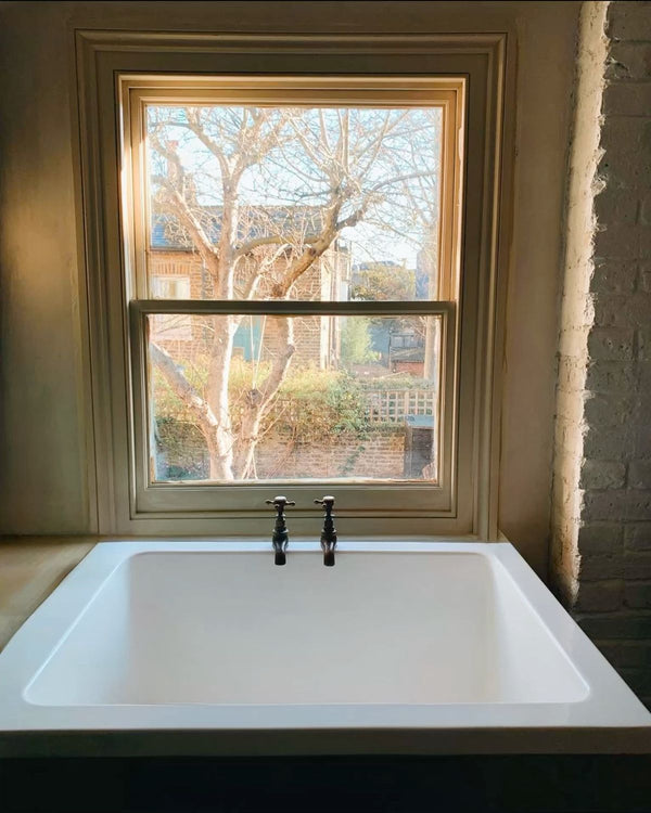 Omnitub Duo Square 1050 x 1050 deep soaking tub 600mm depth square - main product view