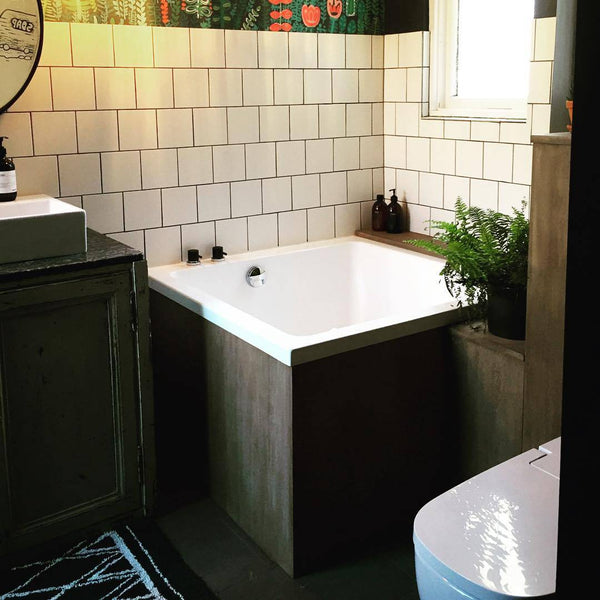 Omnitub Solo Extra 1150 x 900 handmade UK deep soaking tub 600mm depth rectangular - styled setting