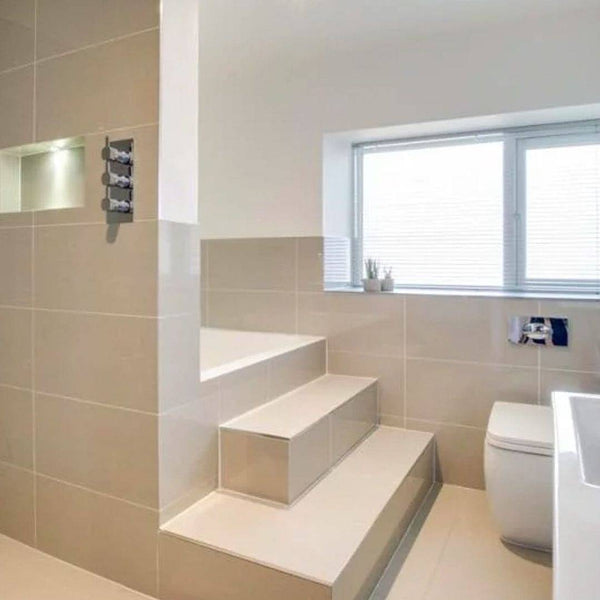 Omnitub Solo Extra 1150 x 900 handmade UK deep soaking tub 600mm depth rectangular - design feature
