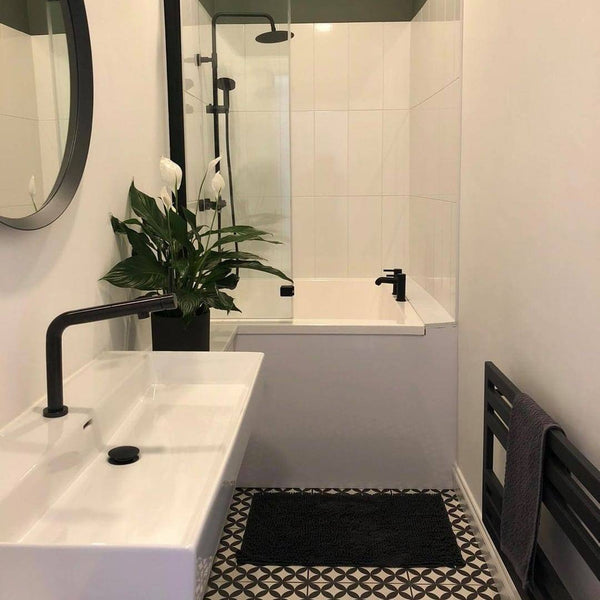 Omnitub Solo Extra 1150 x 900 handmade UK deep soaking tub 600mm depth rectangular - product detail 2