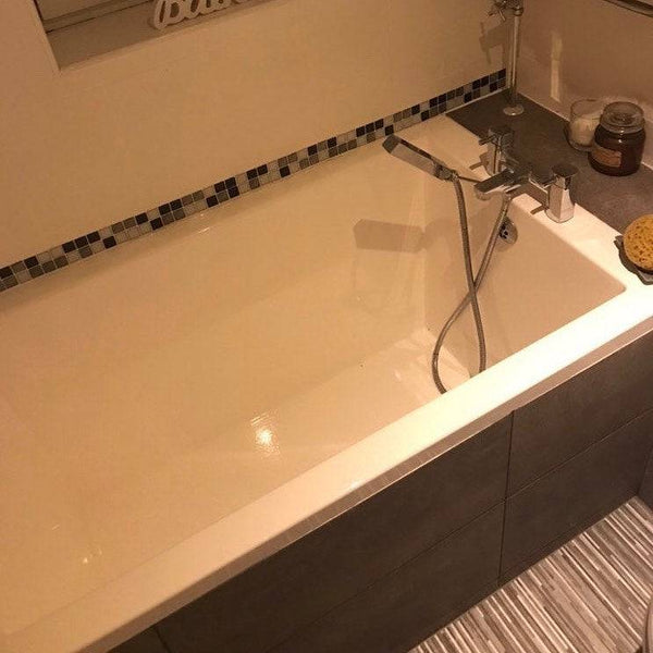Omnitub Solo Plus 1250 x 750 UK deep soaking tub 600mm depth rectangular - bathroom installation 2