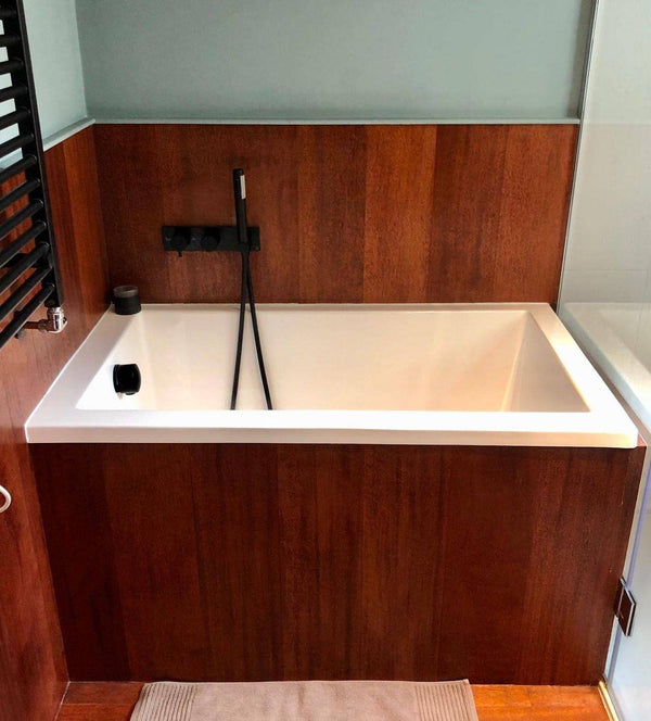 Omnitub Solo Plus 1250 x 750 UK deep soaking tub 600mm depth rectangular - gallery image 2