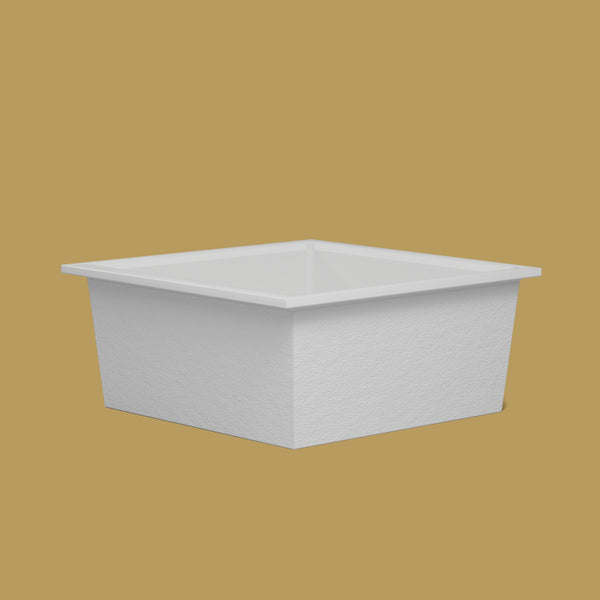 1400 x 1400 Deep Soaking Tub – 600mm Depth – Square – Omnitub — low corner [render:lowcorner:nofeet] [bg:brass]