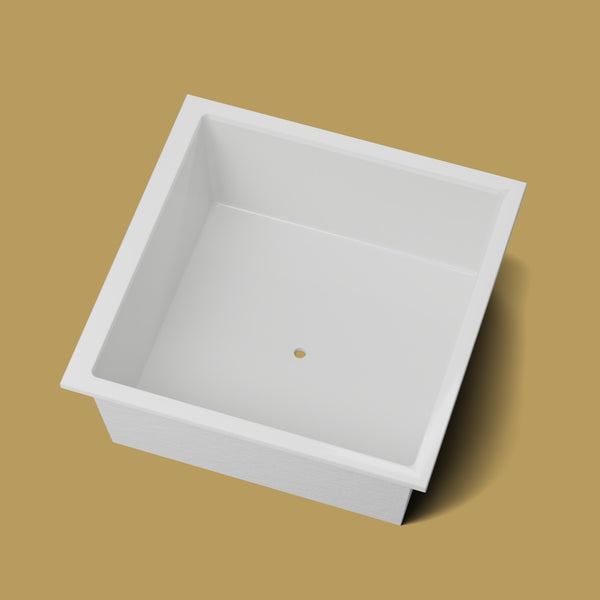 1500 x 1500 Deep Soaking Tub – 600mm Depth – Square – Omnitub — looking in [render:lookin:nofeet] [bg:brass]