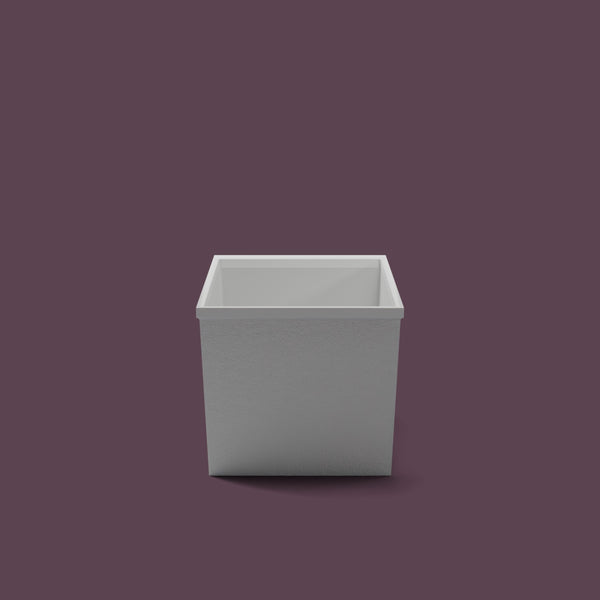 Omnitub Sheer – 1100 × 700 Deep Soaking Tub – 600mm Depth — end elevation [render:endelev:nofeet] [bg:deepaub]