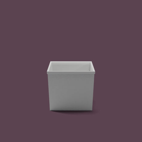 Omnitub Sheer – 900 × 700 Deep Soaking Tub – 600mm Depth — end elevation [render:endelev:nofeet] [bg:deepaub]