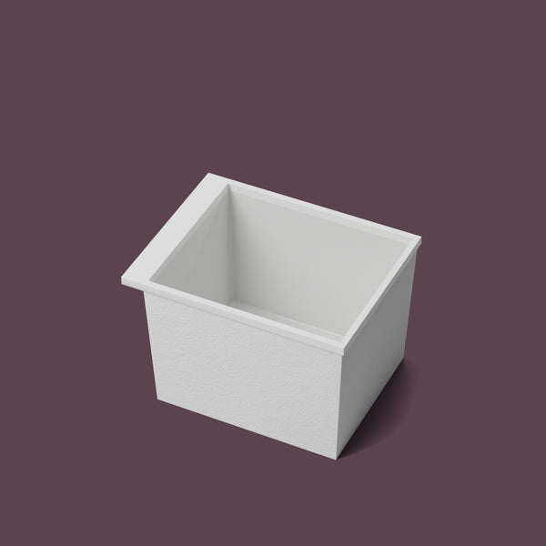Omnitub Sheer – 900 × 700 Deep Soaking Tub – 600mm Depth — hero [render:hero:nofeet] [bg:deepaub]