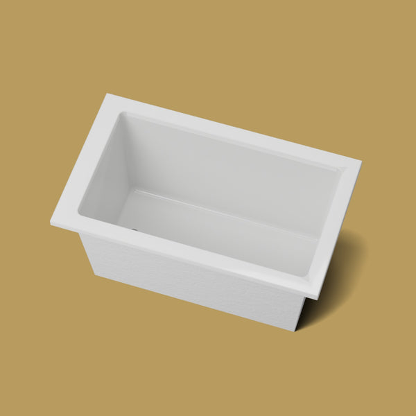 1250 x 750 Deep Soaking Tub – 600mm Depth – Rectangular – Omnitub — looking in [render:lookin:nofeet] [bg:brass]