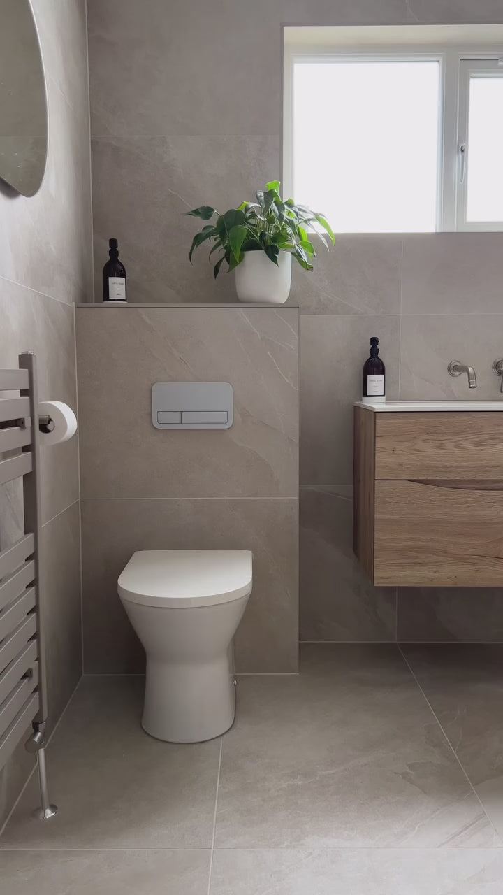 1250 x 750 Omnitub deep soaking bath — colour walkthrough video