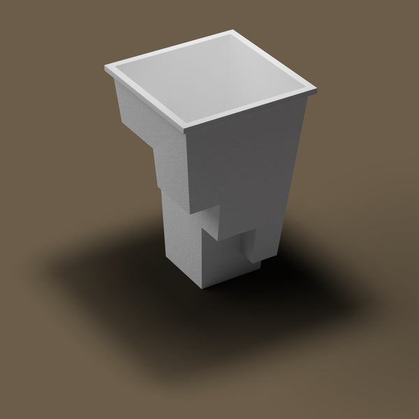 1000 x 1000 Plunge Tub — Three-quarter
