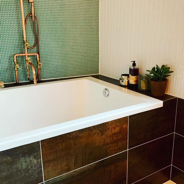 Omnitub Duo Square 1050 x 1050 deep soaking tub 600mm depth square - dimensions overview 2