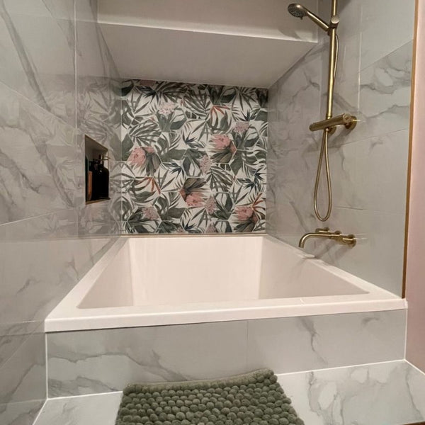 Omnitub 1400 x 1200 deep soaking tub 600mm depth wide rectangular - bathroom installation