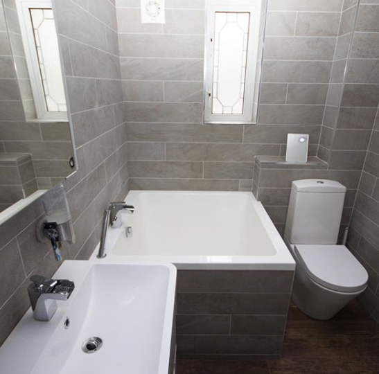 Omnitub Solo Extra 1150 x 900 handmade UK deep soaking tub 600mm depth rectangular - configuration detail